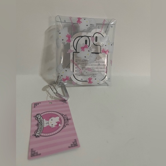 Charmmy Kitty Multi Use Small Case - Picture 2 of 6